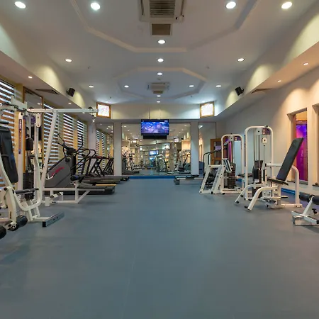 Simena Comfort Hotell 4*