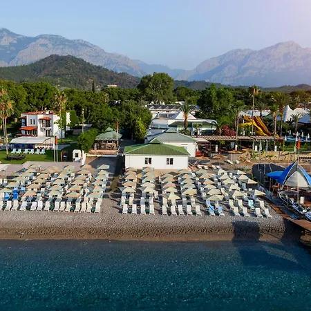 Hotell Simena Comfort 4*