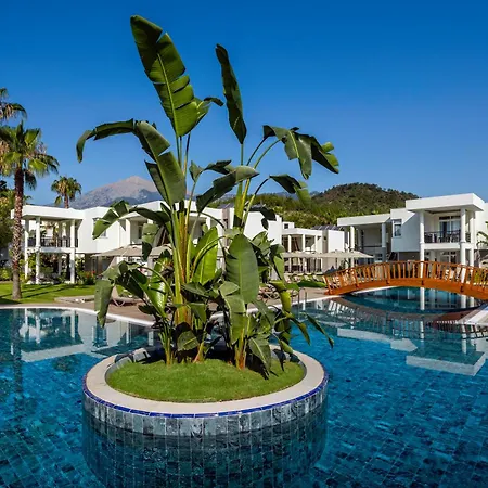 Simena Comfort Semesteranläggning (resort) 4*