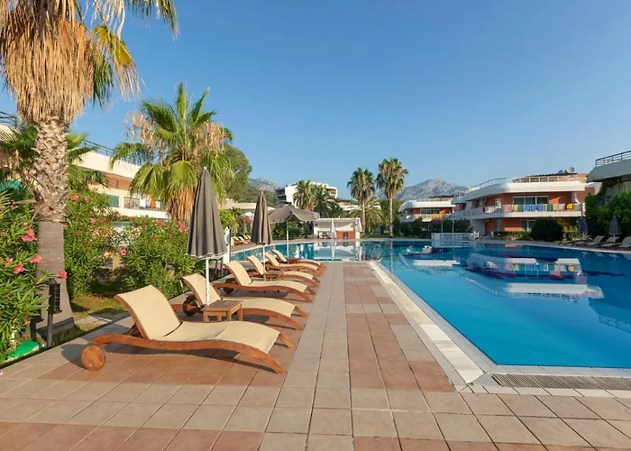 Semesteranläggning (resort) Simena Comfort