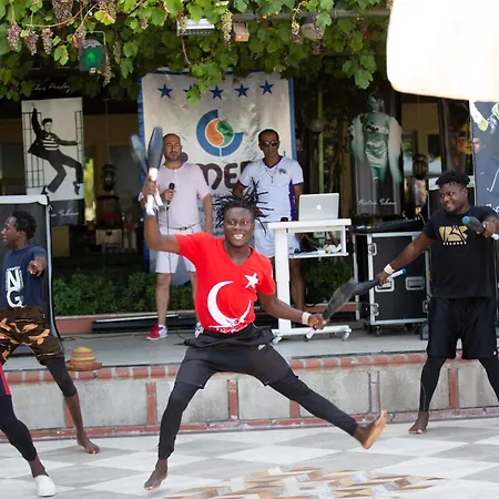 リゾート Simena Comfort ケメル