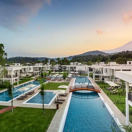 リゾート Simena Comfort 4*